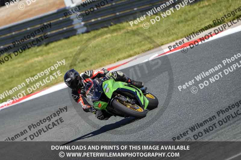 cadwell no limits trackday;cadwell park;cadwell park photographs;cadwell trackday photographs;enduro digital images;event digital images;eventdigitalimages;navarra;no limits trackdays;peter wileman photography;racing digital images;trackday digital images;trackday photos